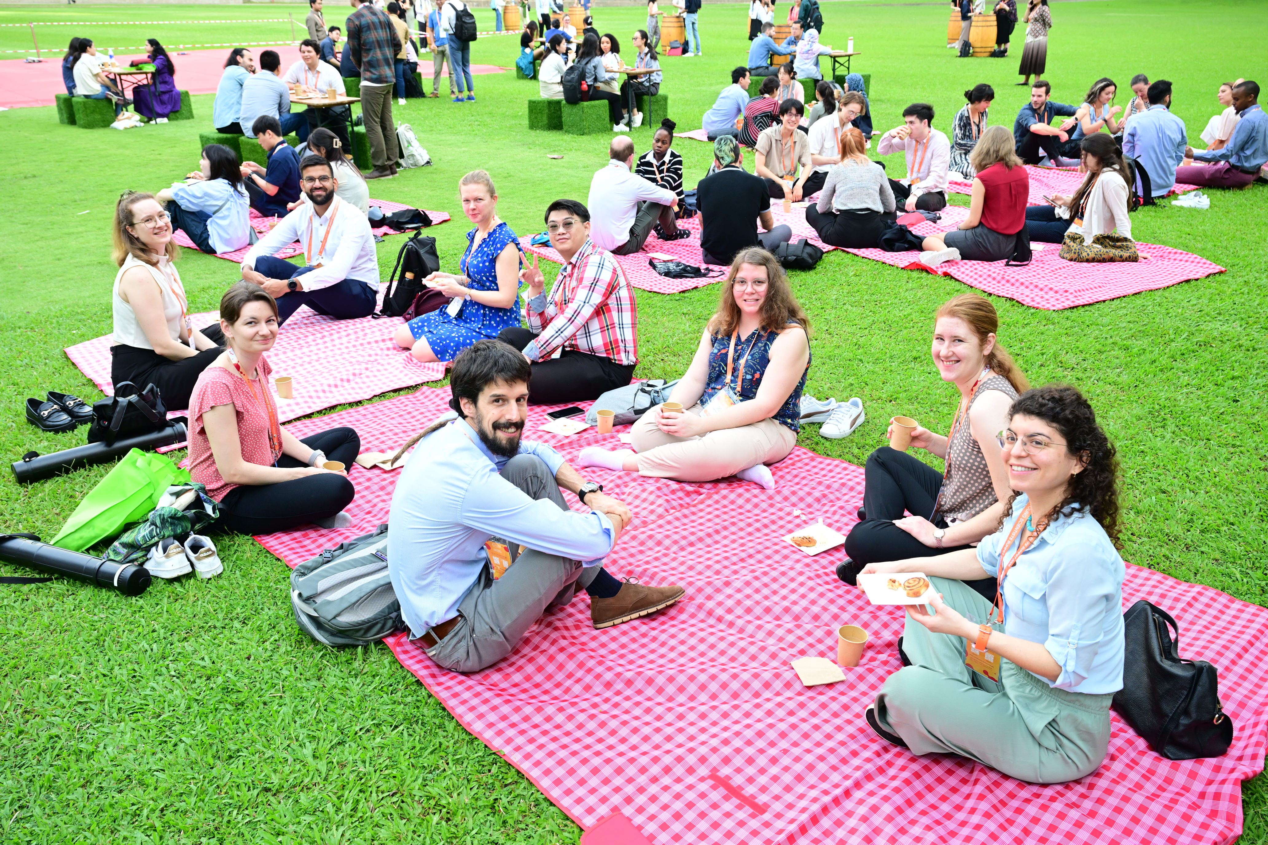 GYSS participants having lunch, picnic-style